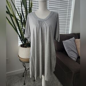 Miraclesuit Dress swim coverup with pockets. Size Medium. Good preowned conditio